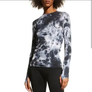 NWT blanc noir tie dye magnetic top small